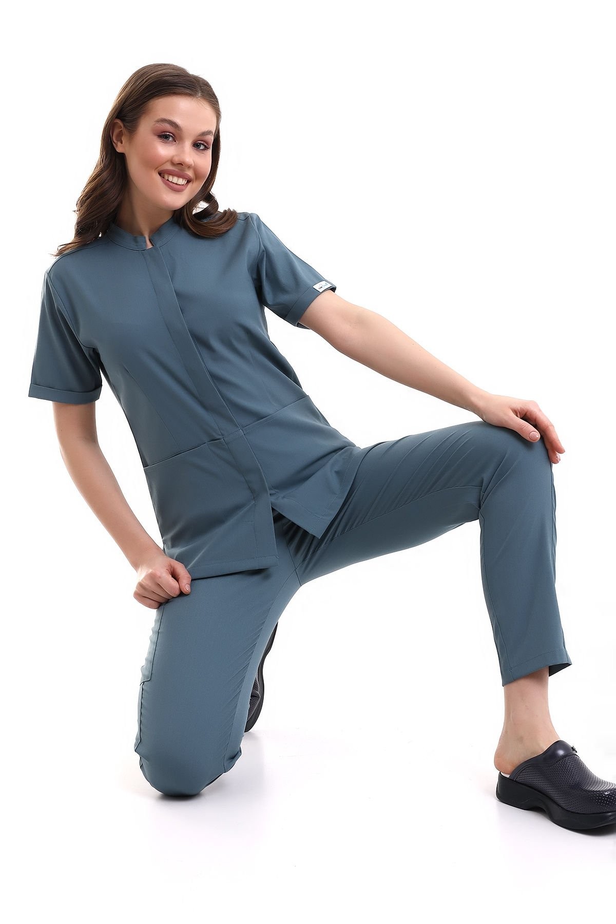 ÇIÇITLI KADIN LİKRALI SCRUBS FORMA