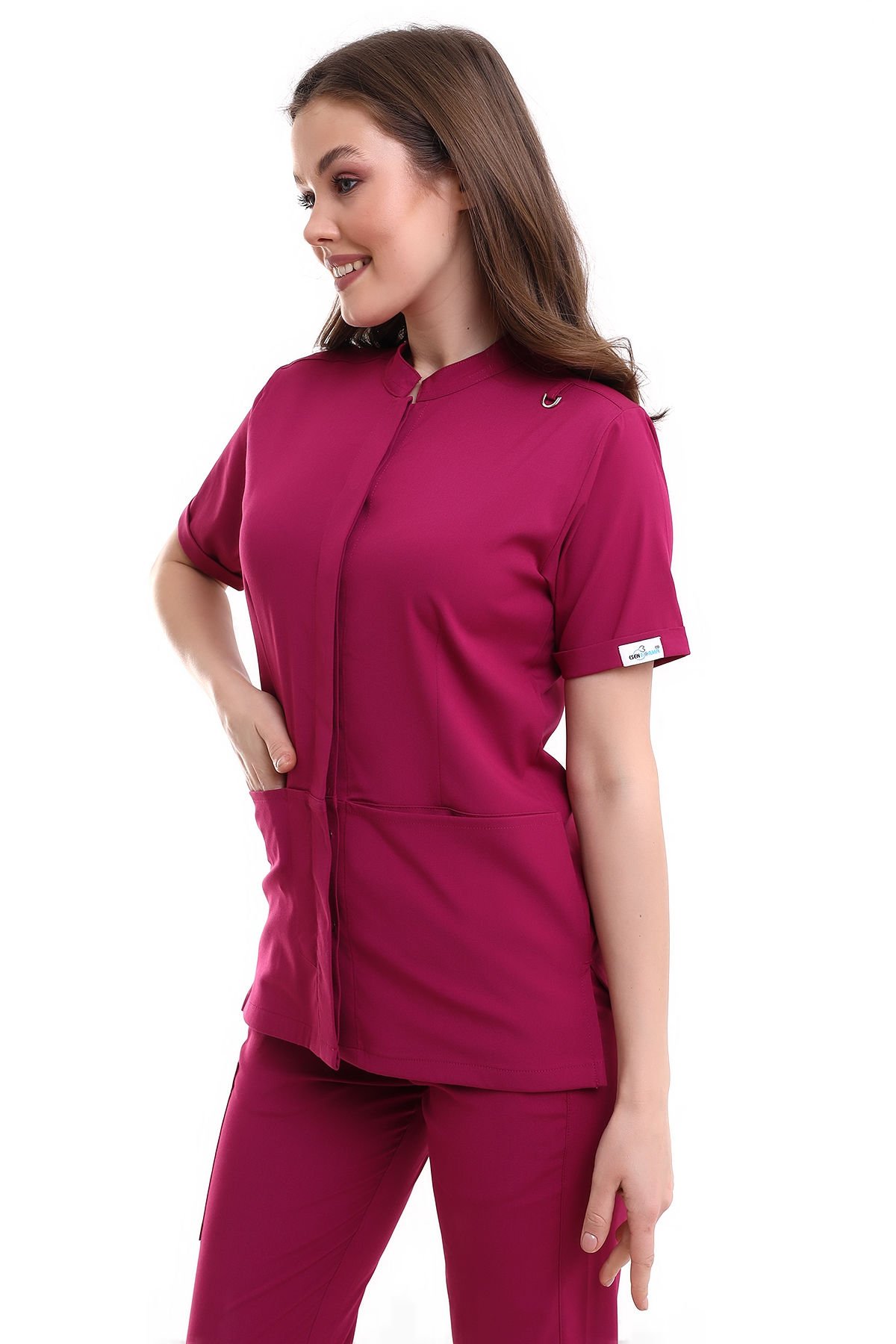 ÇITÇITLI JOGGER PANTOLONLU VETERİNER HEKİM FORMASI TAKIMI