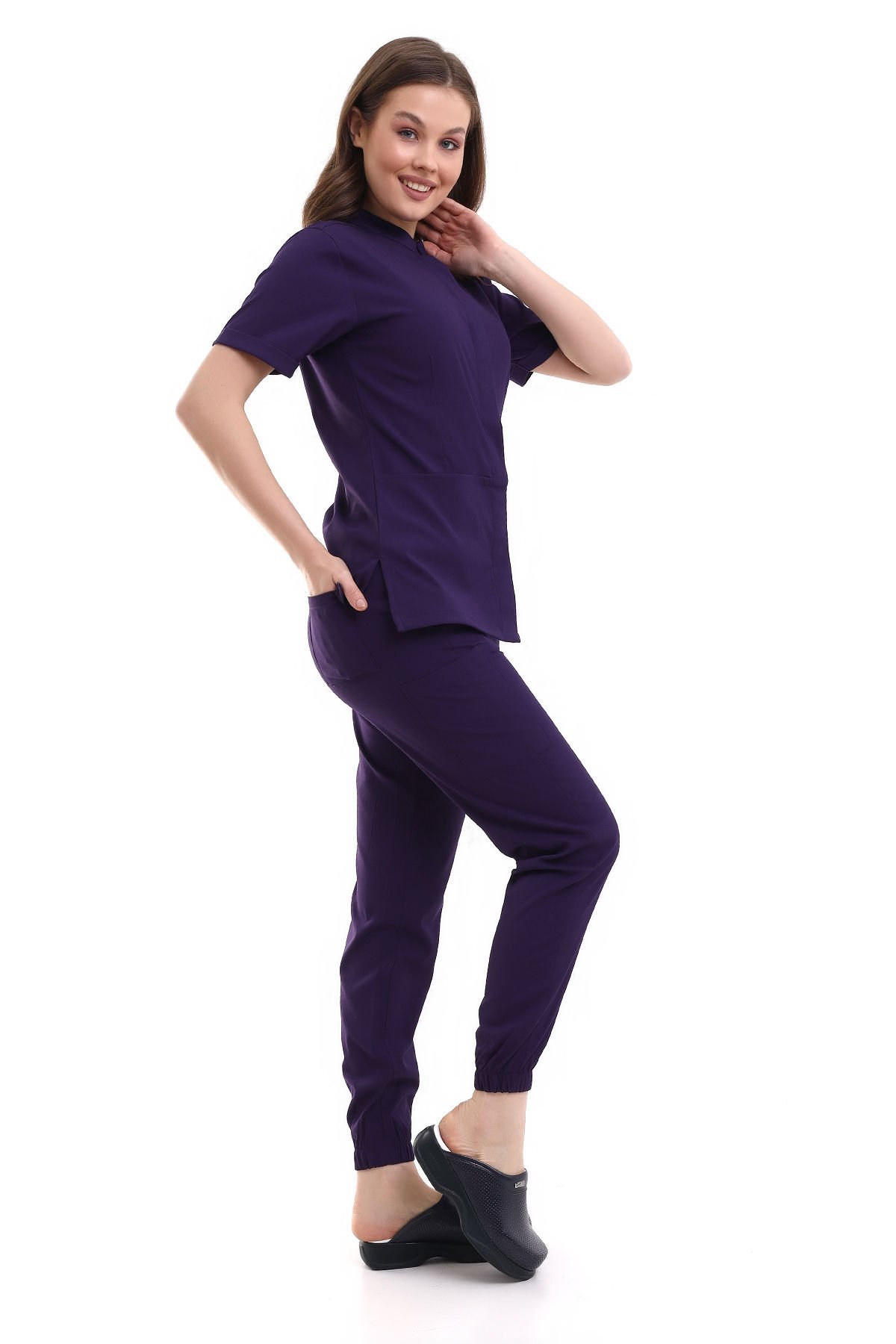 KADIN JOGGER SCRUBS FORMA TAKIMI