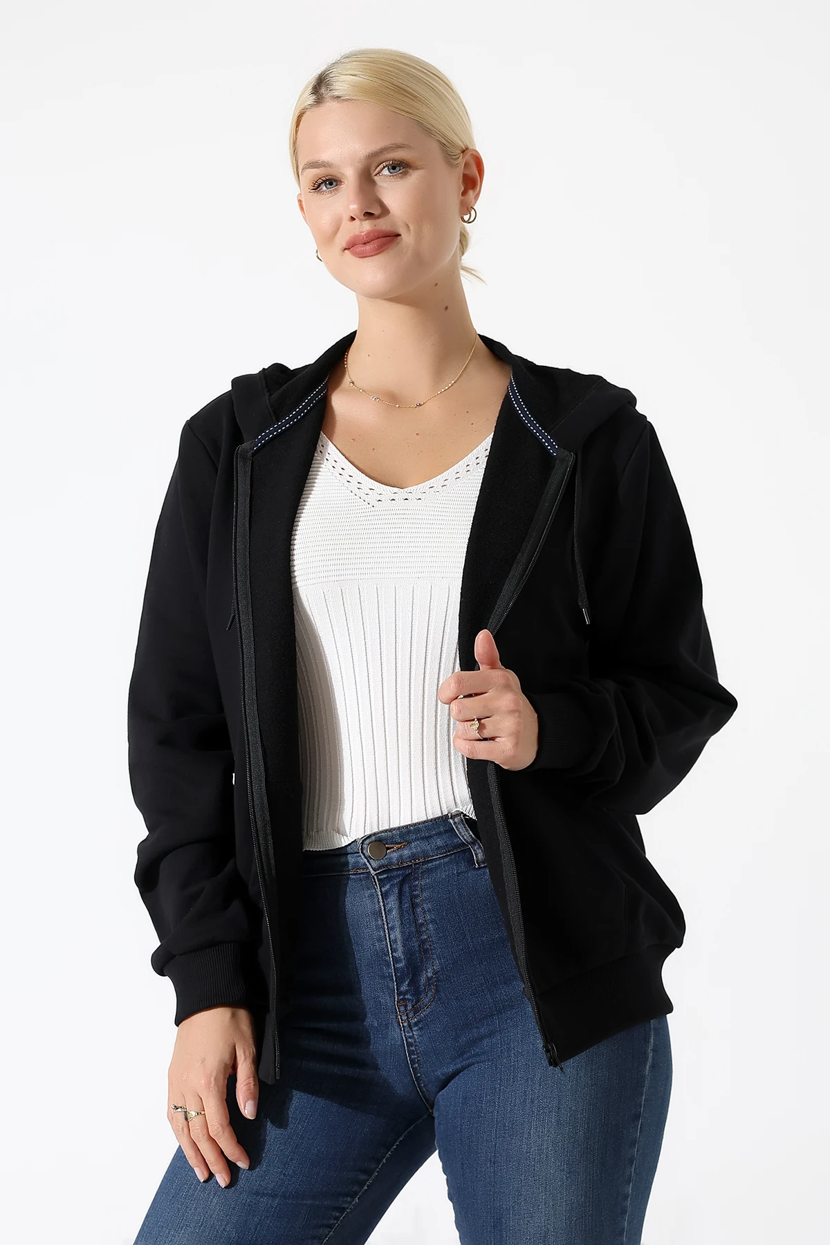  Su Geçirmez Çantalı Siyah Kapşonlu Fermuarlı Kadın Hırka