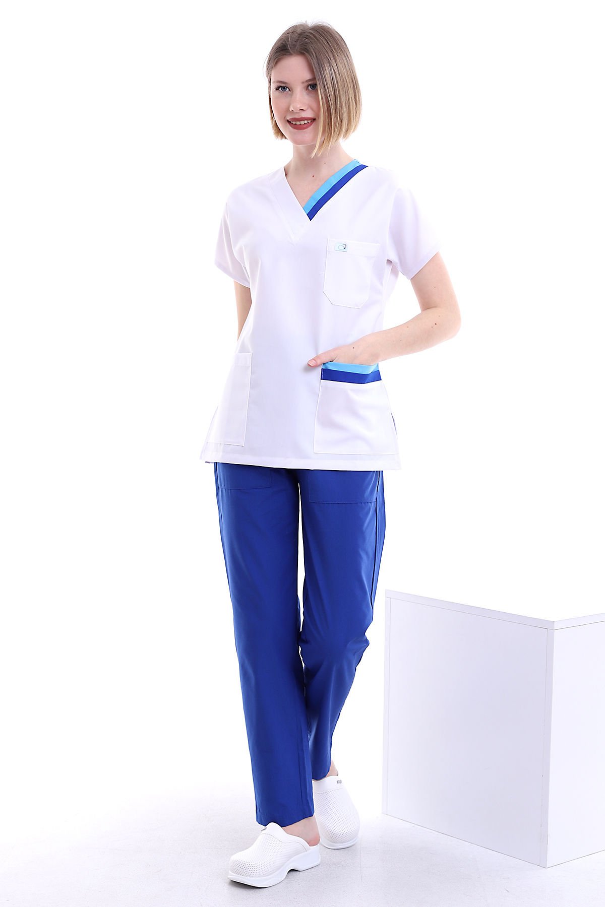 SCRUBS FORMA TAKIMI, GÜZELLİK MERKEZİ KIYAFETİ