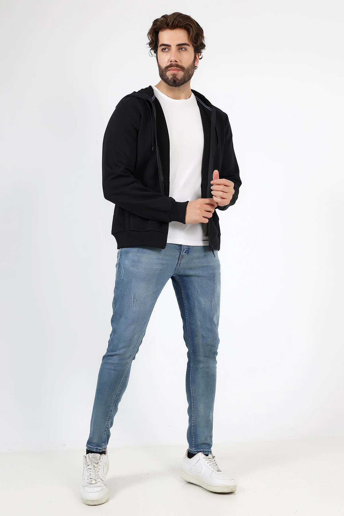 Siyah Fermuarlı Erkek Hırka Katlanınca Çantaya Dönüşen Beduca Hırka