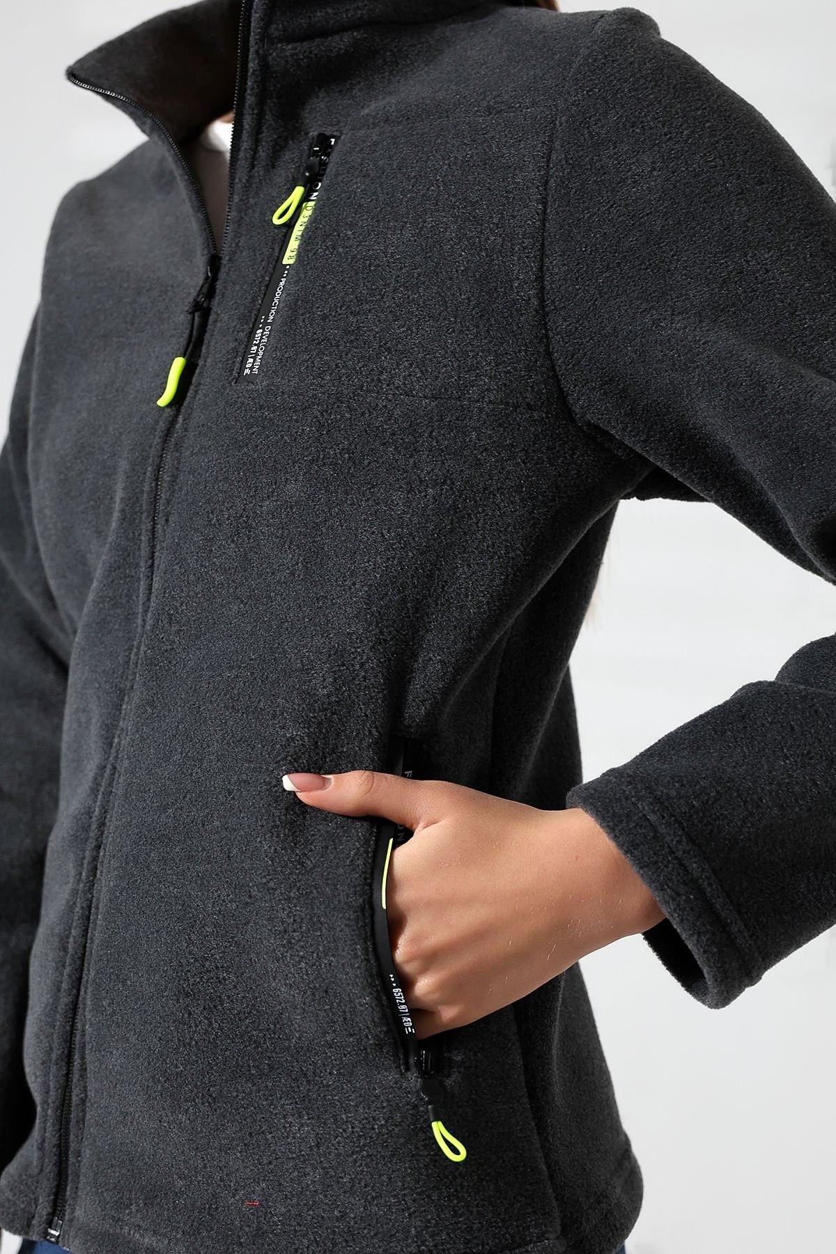 FERMUARLI KADIN POLAR HIRKA