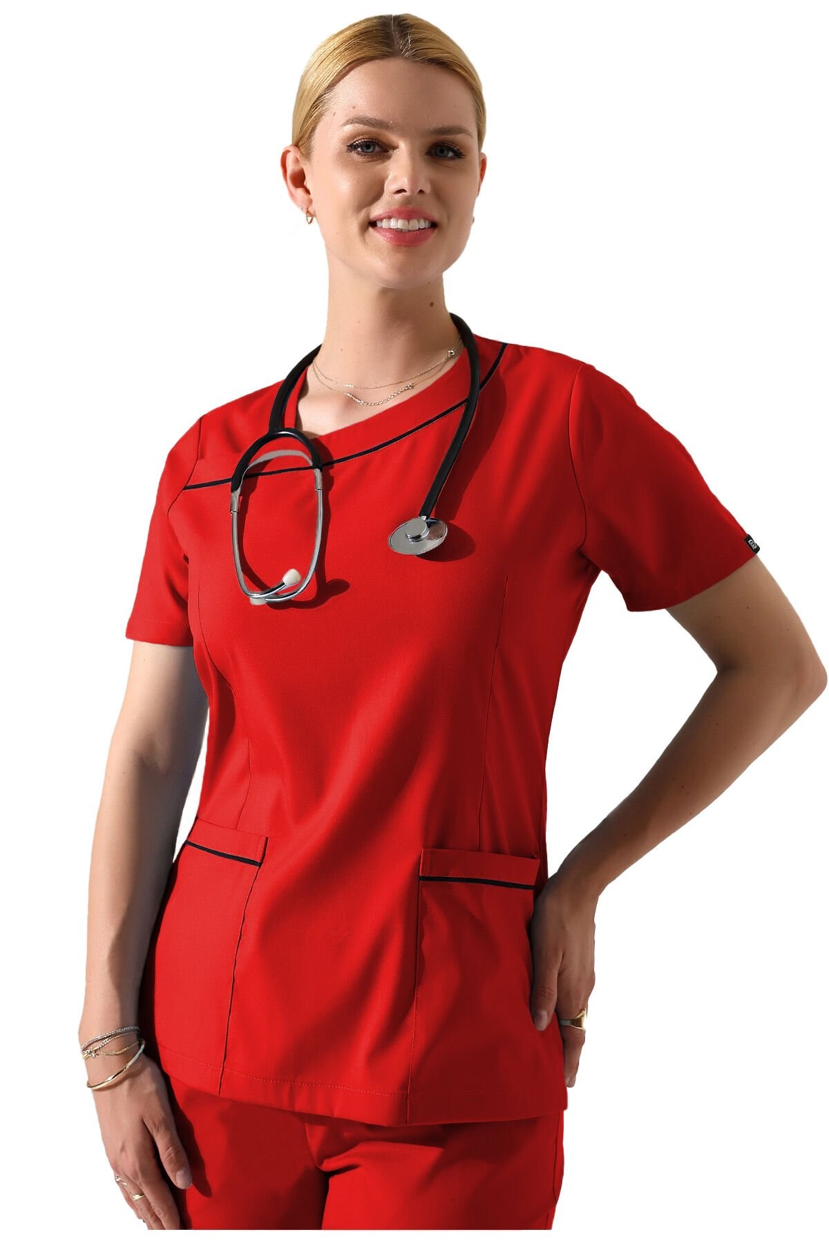 Kırmızı Likralı Yaka Detaylı Kadın Scrubs Forma Takımı