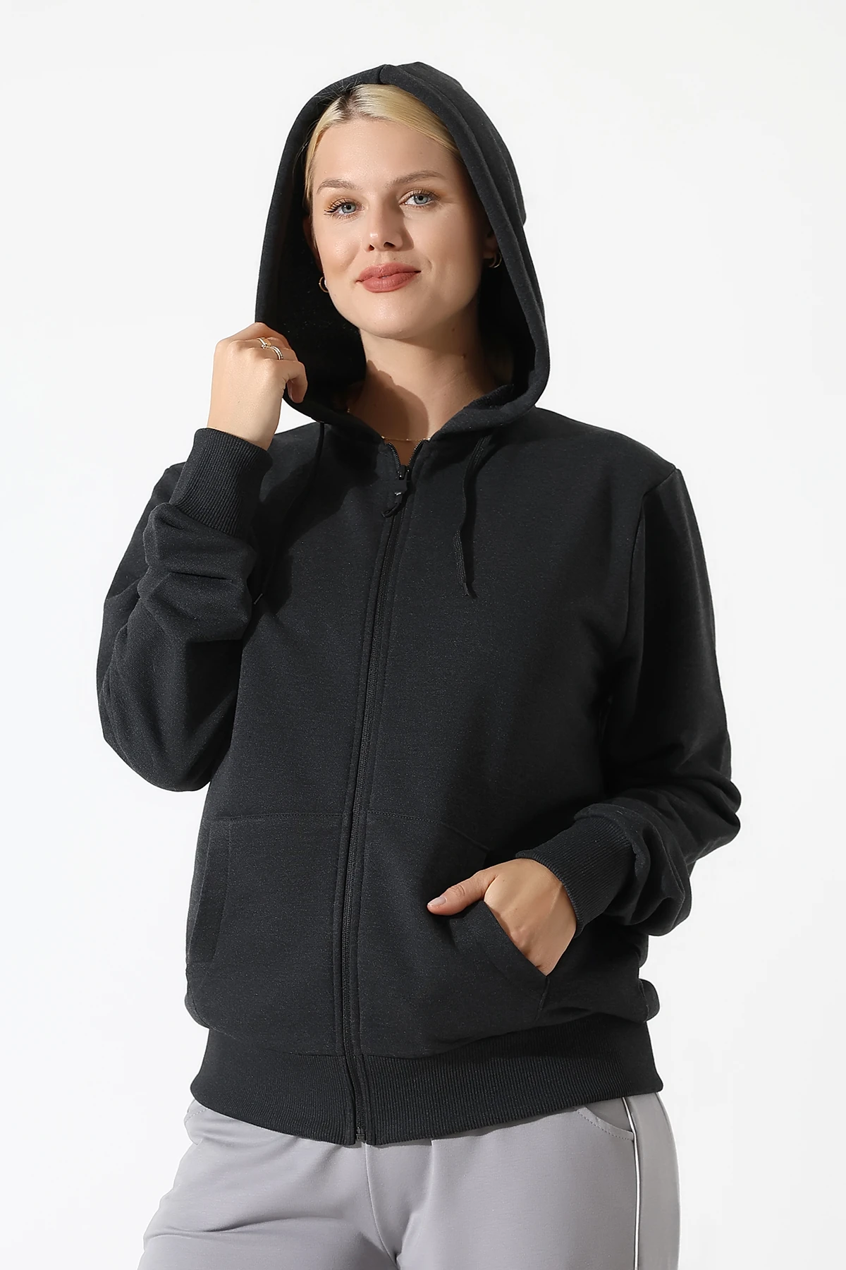  Su Geçirmez Çantalı Antrasit Kapşonlu Fermuarlı Kadın Hırka