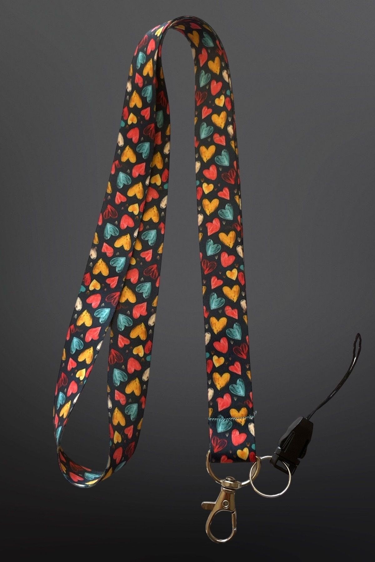 Renkli Kalpli Desenli Lanyard Boyun İpi - Anahtarlık & Yaka Kartı Askısı