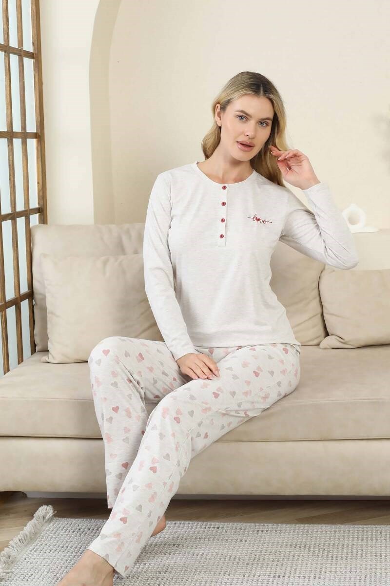 Kadın Gri Kalp Desenli Düğmeli Likralı Viskon Uzun Kol Cepli Pijama Takımı