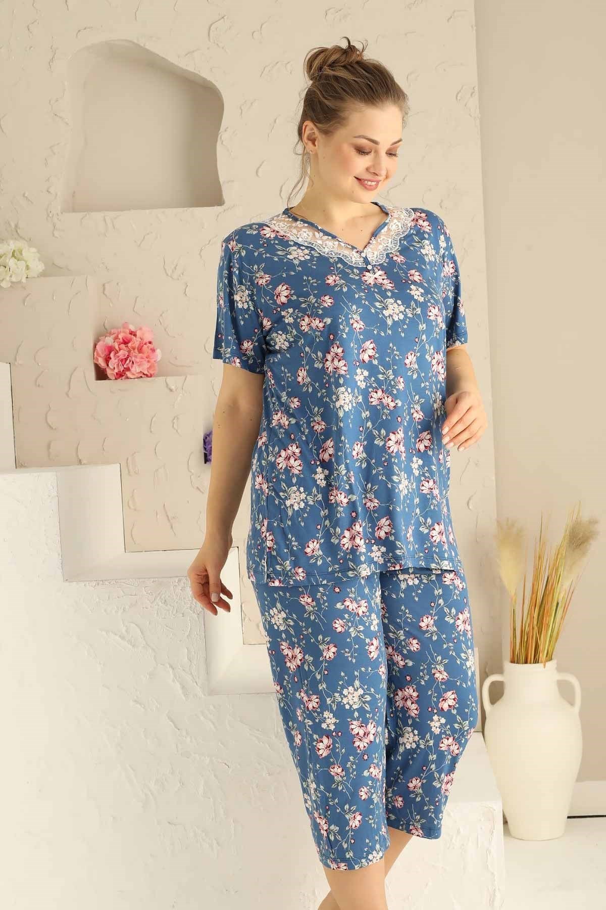 Kadın Düğmesiz Dantel Detay  Viskon Geniş Battal Büyük Beden Kapri/Bermuda Pijama Takımı