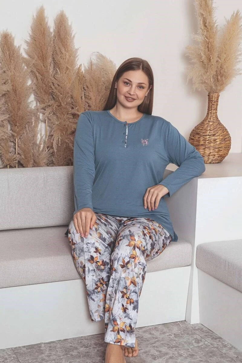 Kadın Çiçek Desen 3 Düğme Likralı Viskon Mevsimlik Büyük Beden Uzun Kol Pijama Takımı