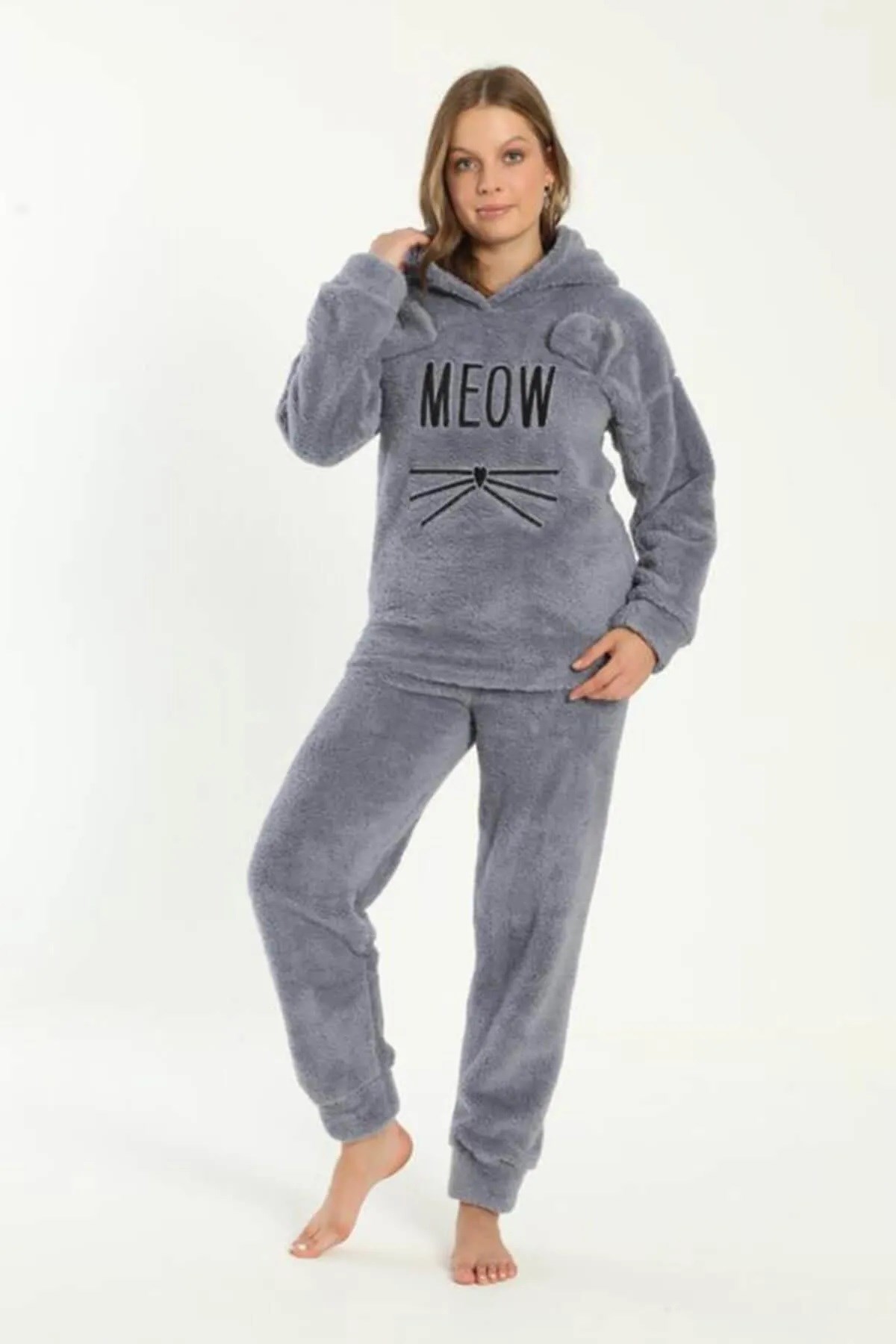 Kadın Kapüşonlu Kedi Desen Kışlık Yumuşak Uzun Kol Bilek Manşetli Wellsoft Polar Pijama Takımı