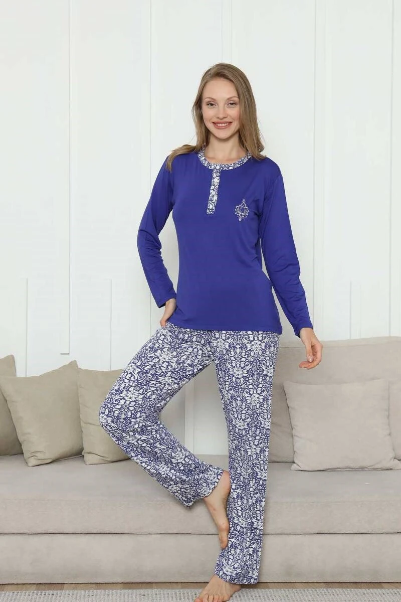 Kadın Saks Mavi 3 Düğmeli Etnik Desen Likralı Viskon Uzun Kol Pijama Takımı