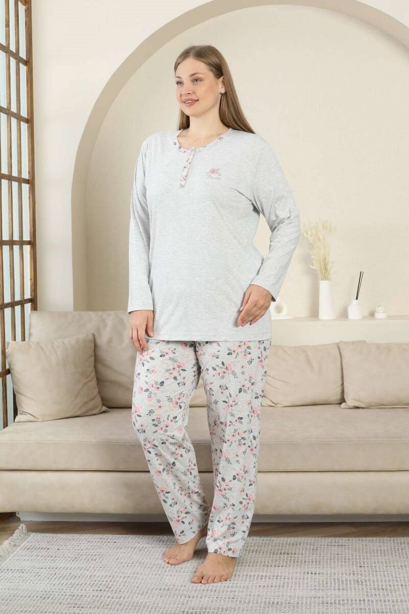 Kadın Büyük Beden Gri Çiçek Desen 3 Düğmeli Mevsimlik Uzun Kol Pijama Takımı