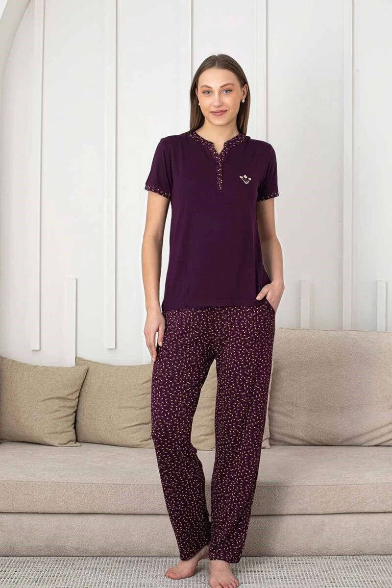 Kadın Mürdüm Desenli V Yaka 3 Düğmeli Likralı Viskon Kısa Kol Pijama Takımı