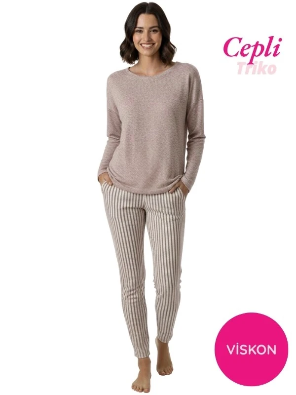 Kadın Viskon Mevsimlik Uzun Kol Cepli Pijama Takımı-Üstü İnce Triko Alt Pijama Dar Kesim Jakar Kumaş