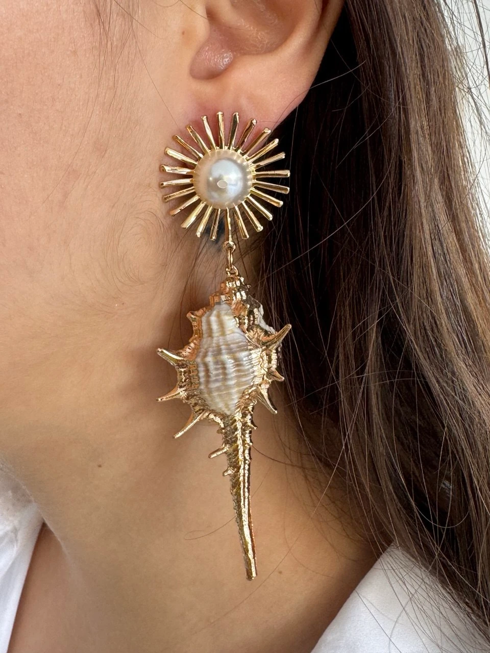 İNCİLİ DENİZ KABUĞU KÜPE