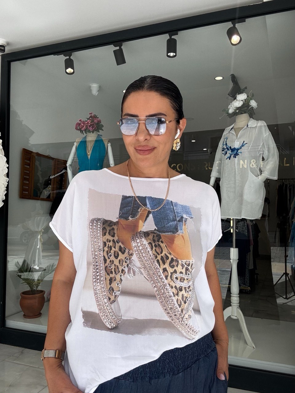 İTALYAN TAŞ DETAYLI LEOPAR T-SHİRT