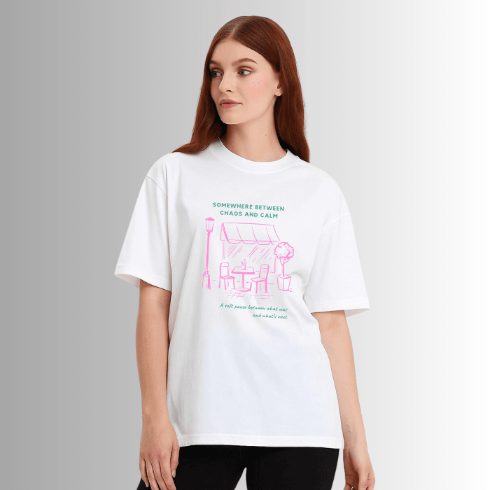 Somewhere Between Chaos and Calm Baskılı %100 Pamuk Kadın Beyaz T-shirt