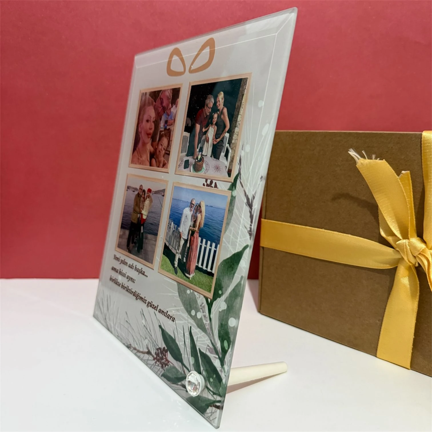 Anılarla Dolu Yılbaşı Cam Çerçeve 