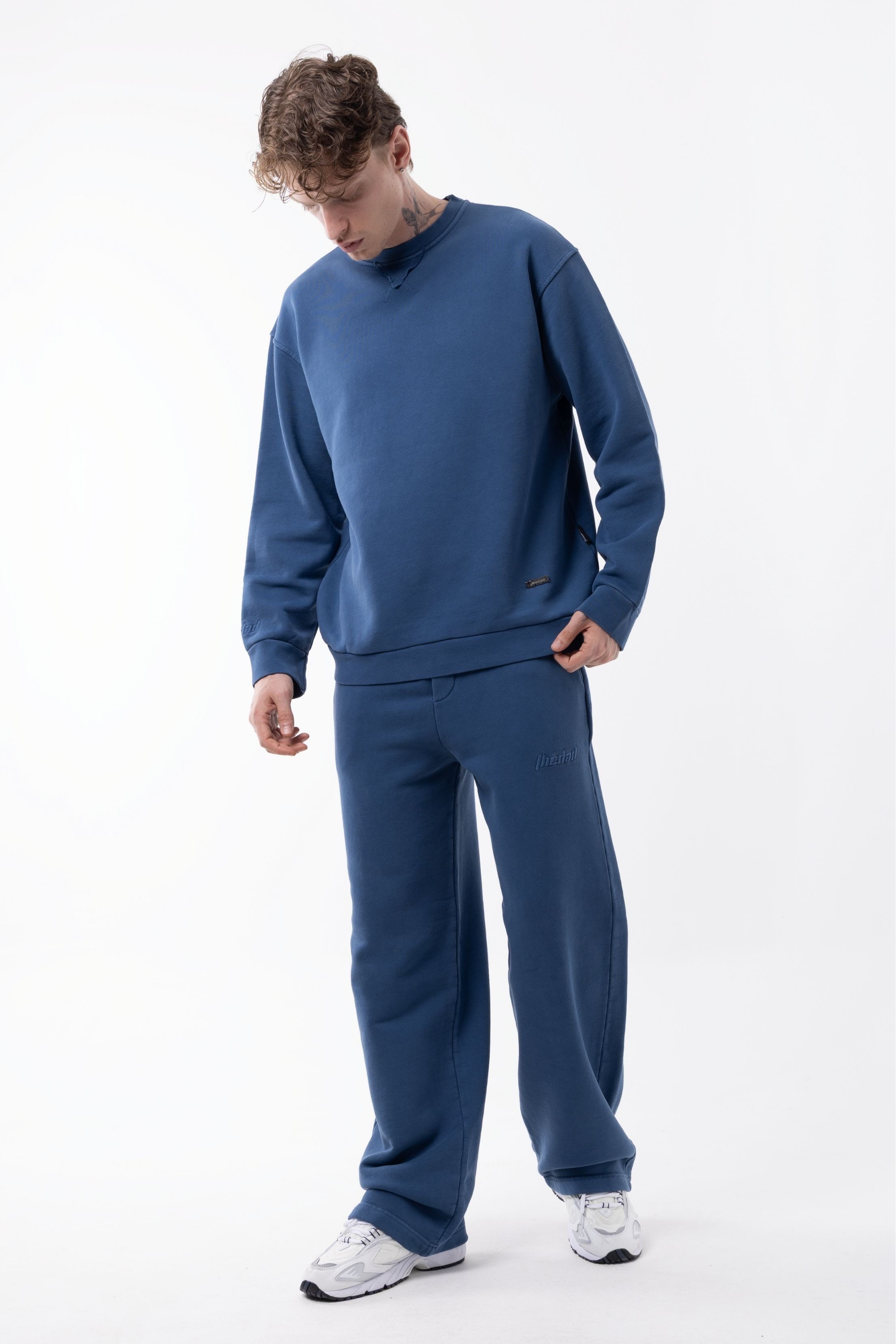 DİAGONAL WASHED SWEATSHİRT