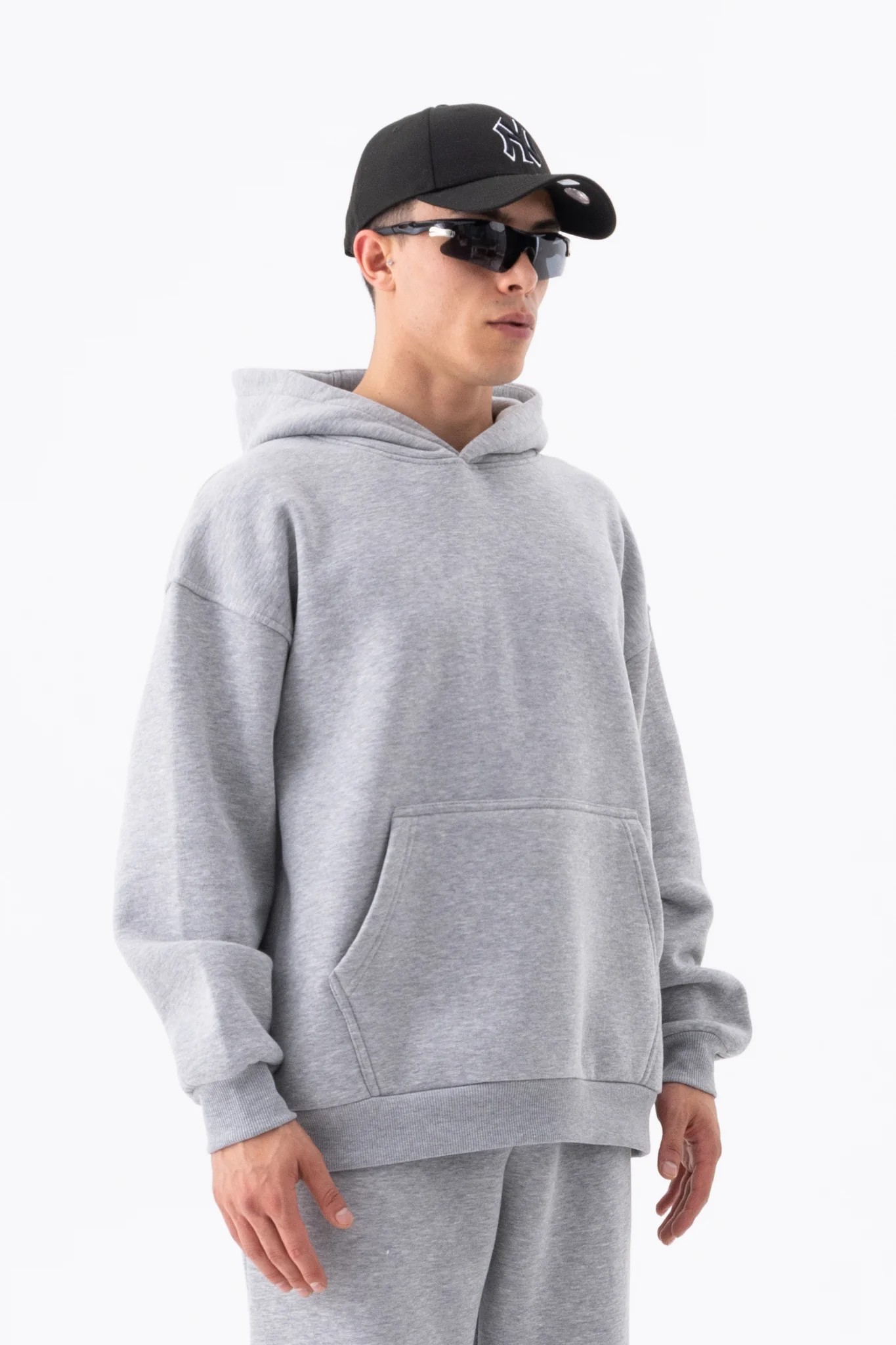 Basic Nakış Detaylı Oversize Hoodie - GRİ
