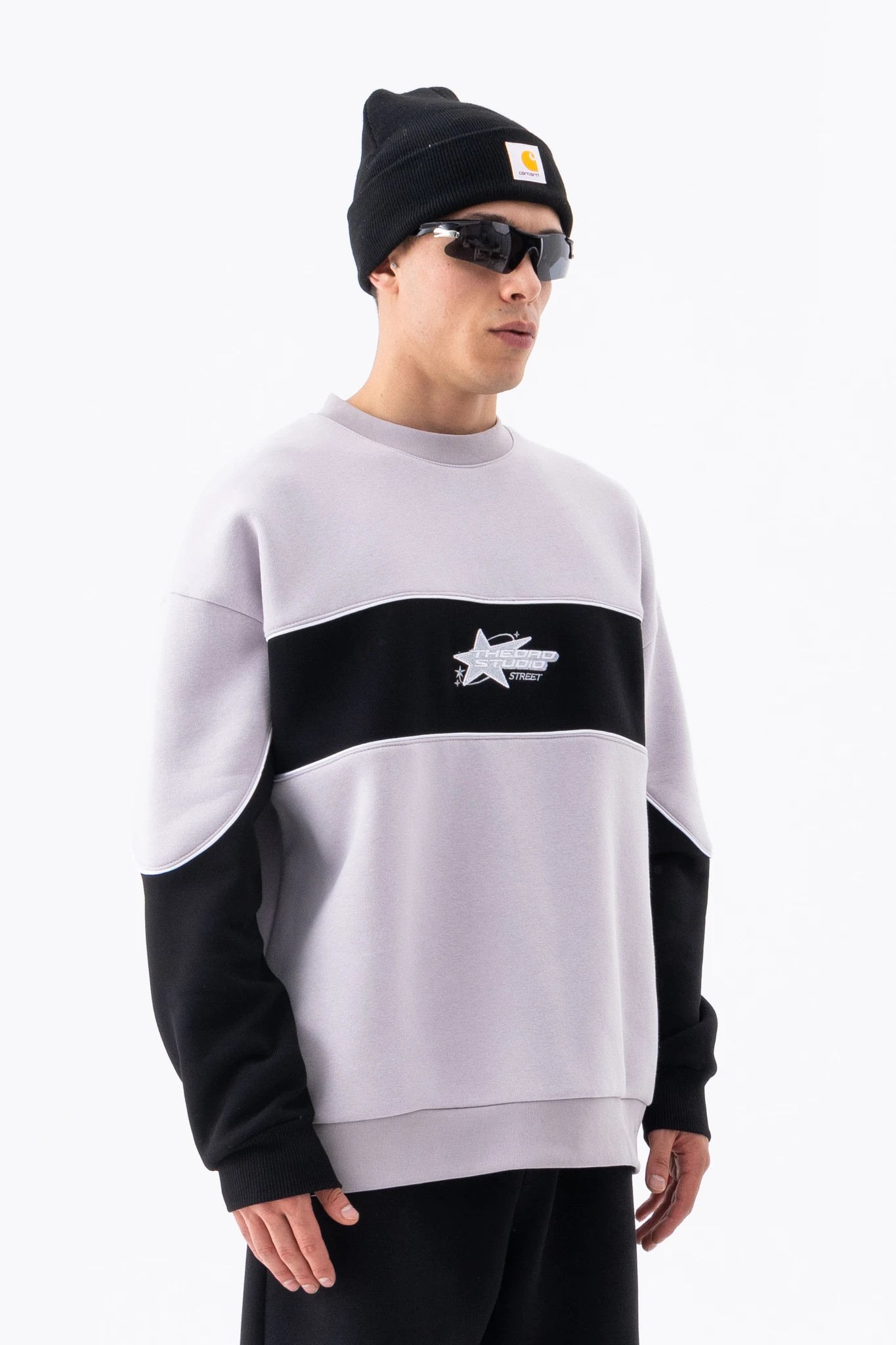 Arabiyeli Nakış Detaylı Oversize Sweatshirt
