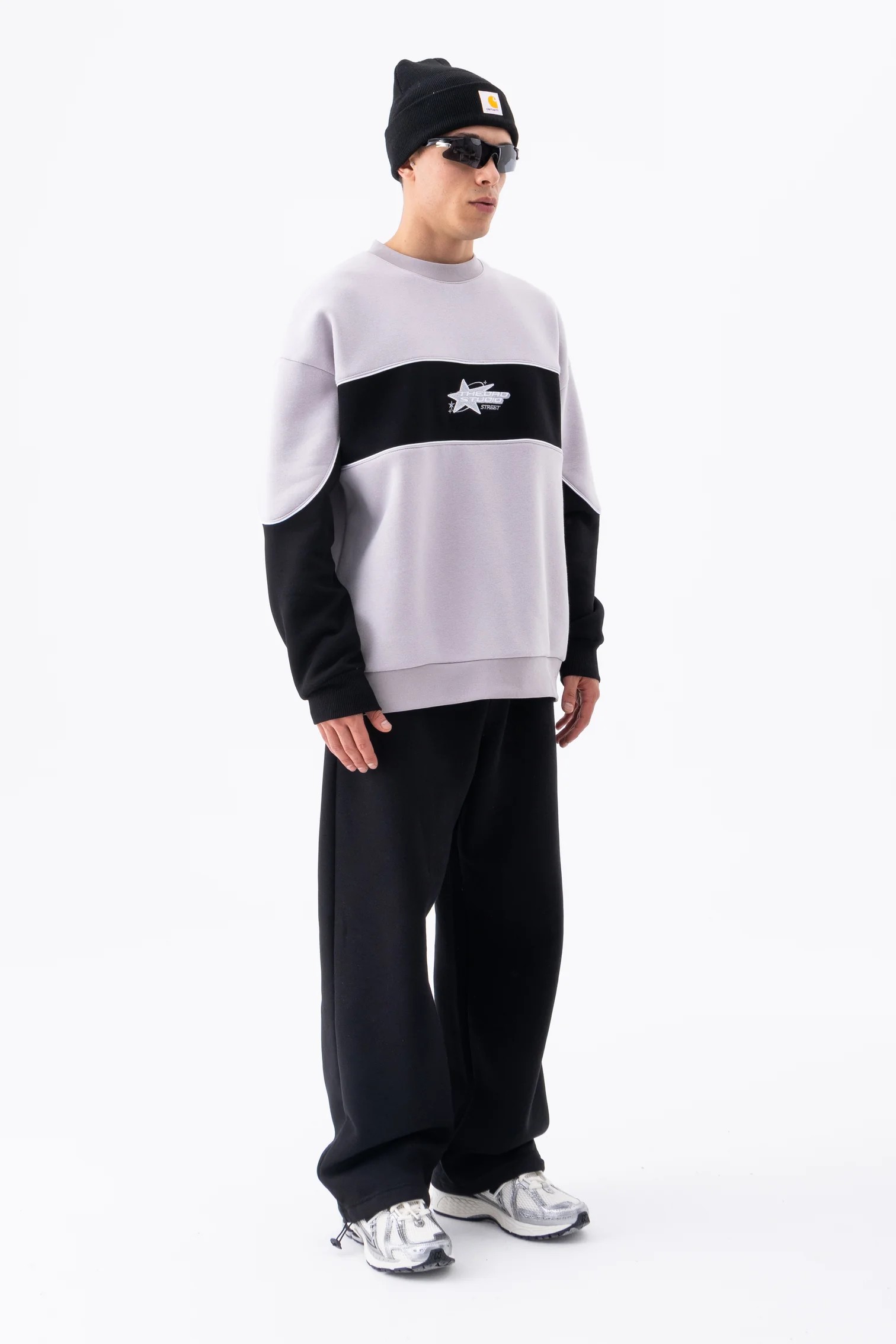 Arabiyeli Nakış Detaylı Oversize Sweatshirt