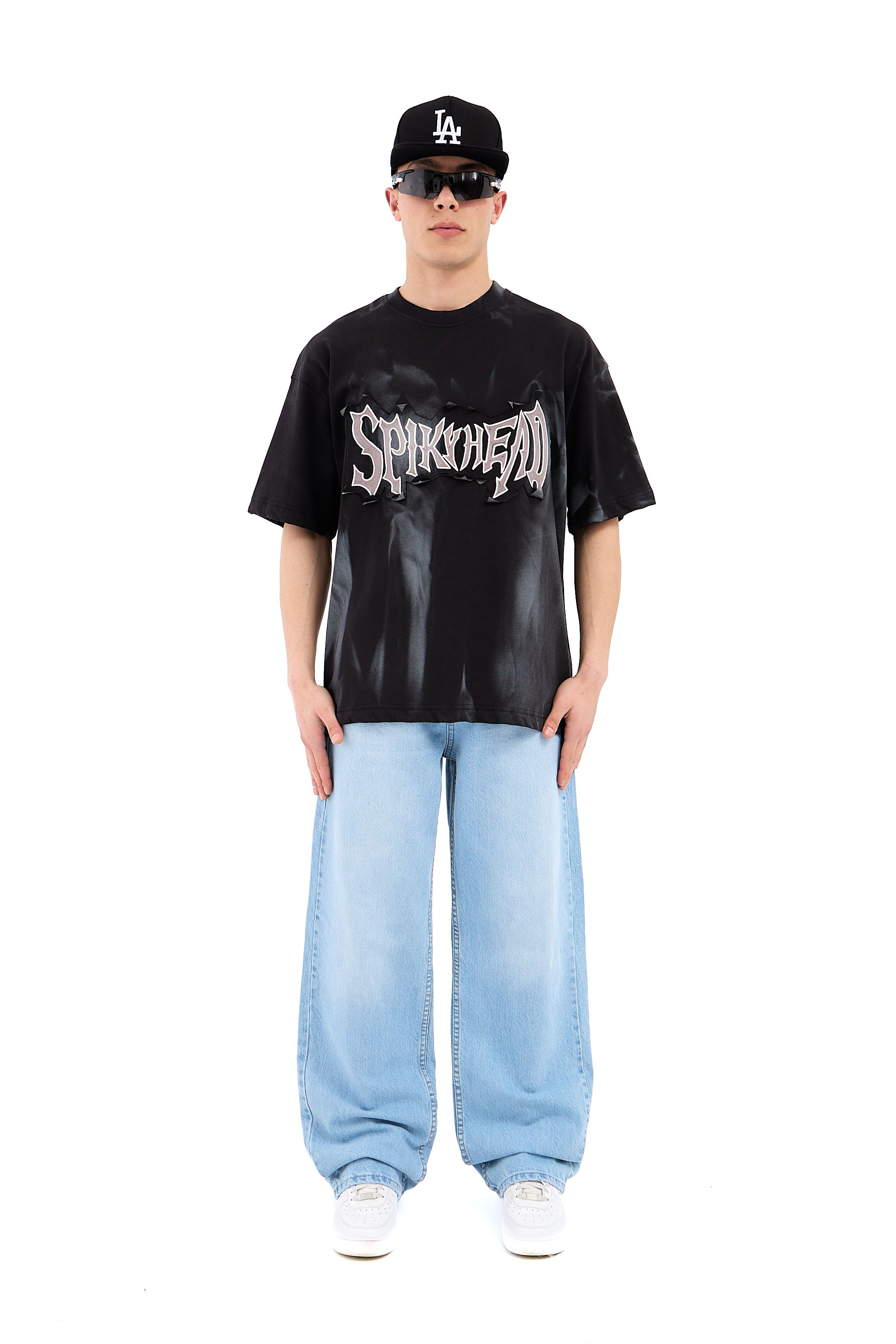 SPİKYHEAD DETAYLI ACİD WASHED TİŞÖRT - SİYAH