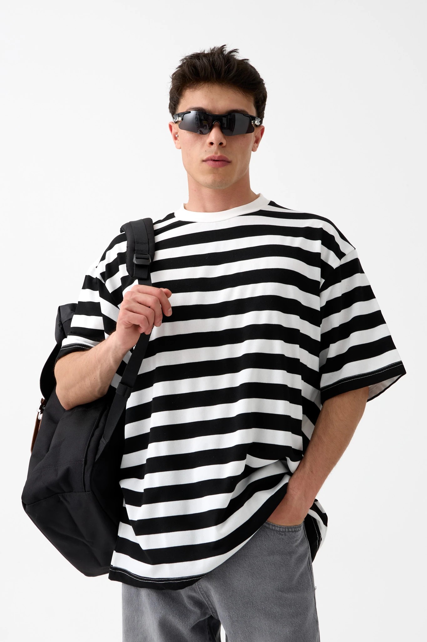 Yatay Çizgili Basic Oversize Tişört