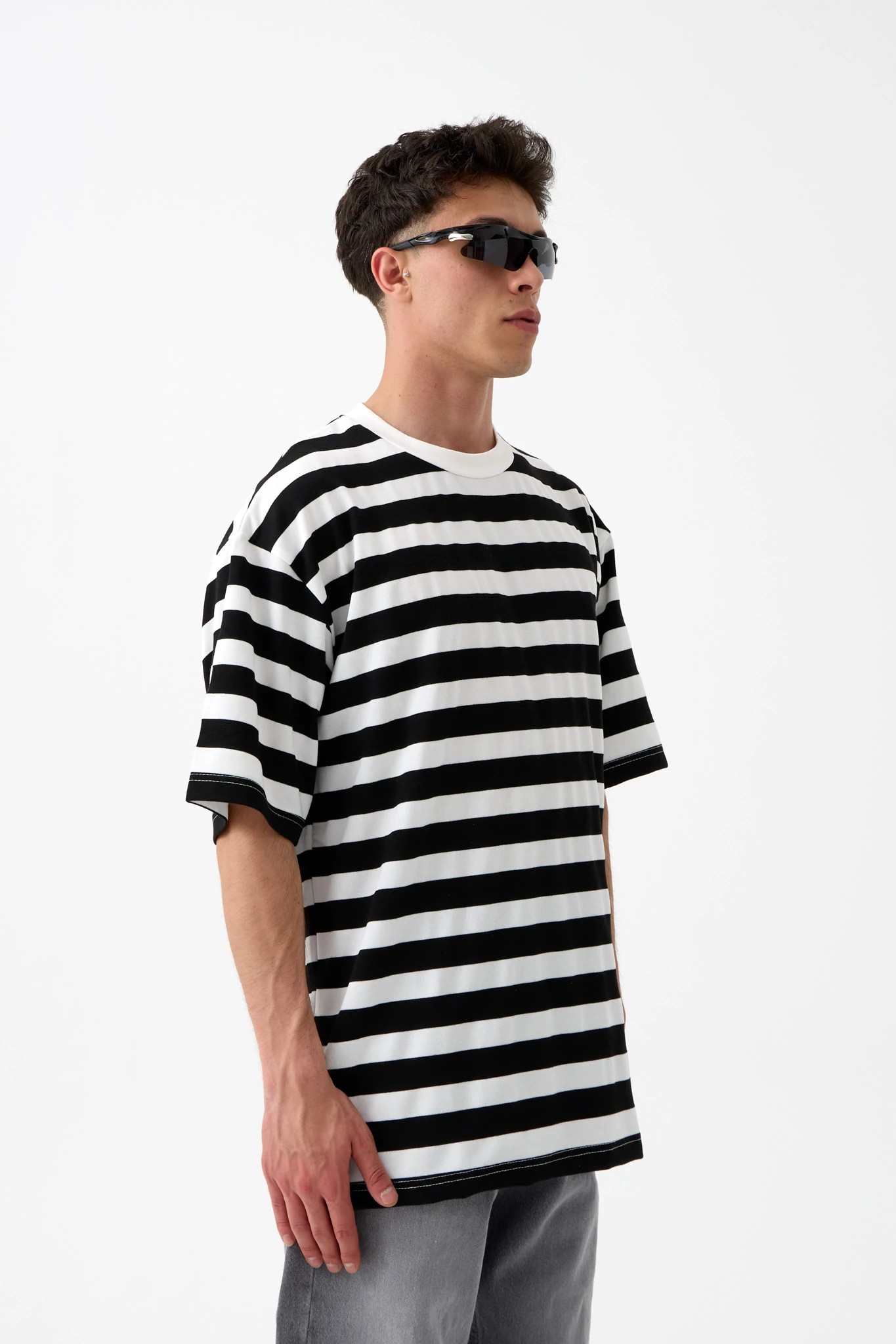 Yatay Çizgili Basic Oversize Tişört