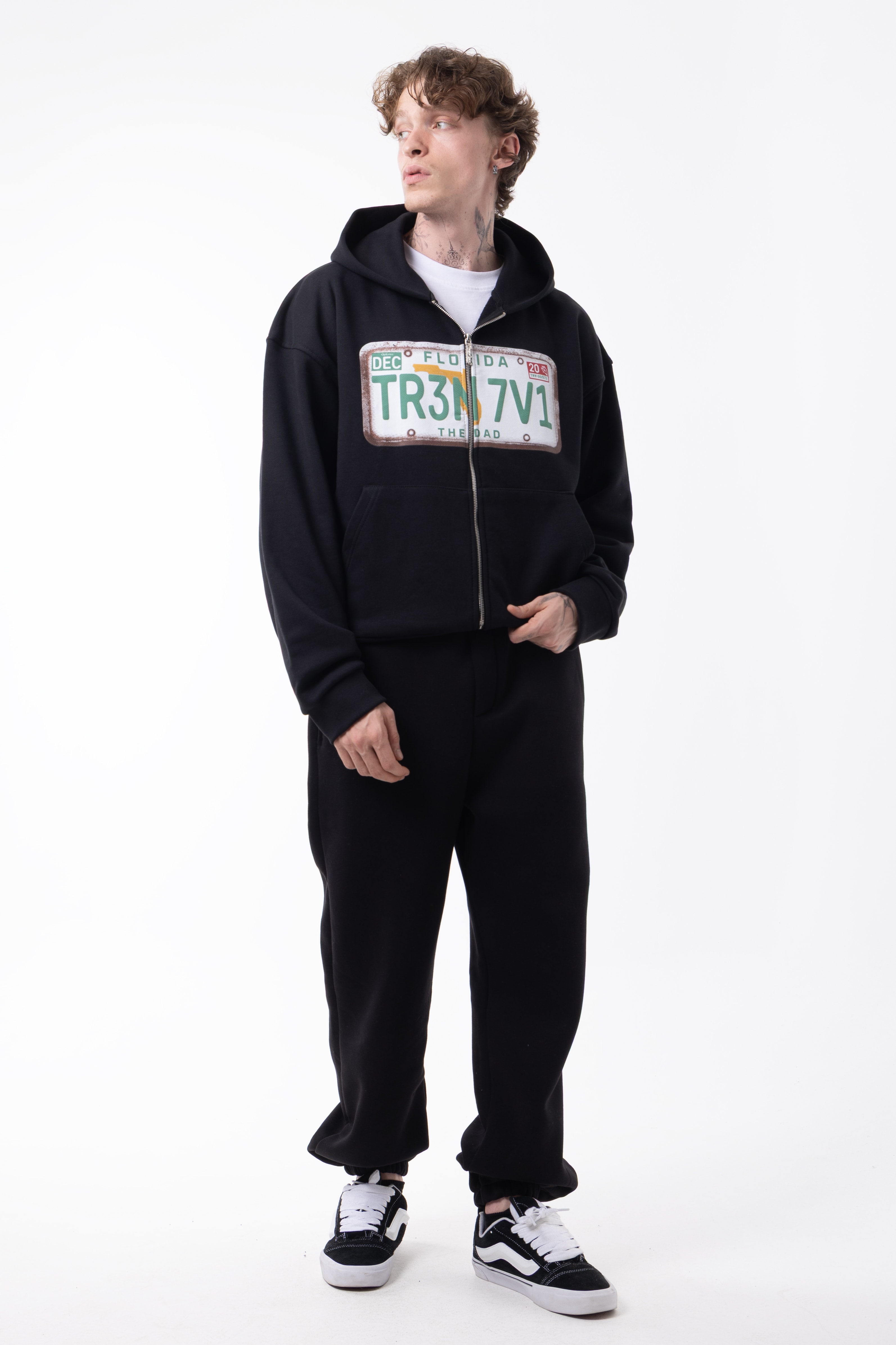 DİEGONEL PLAKA BASKILI ZİP