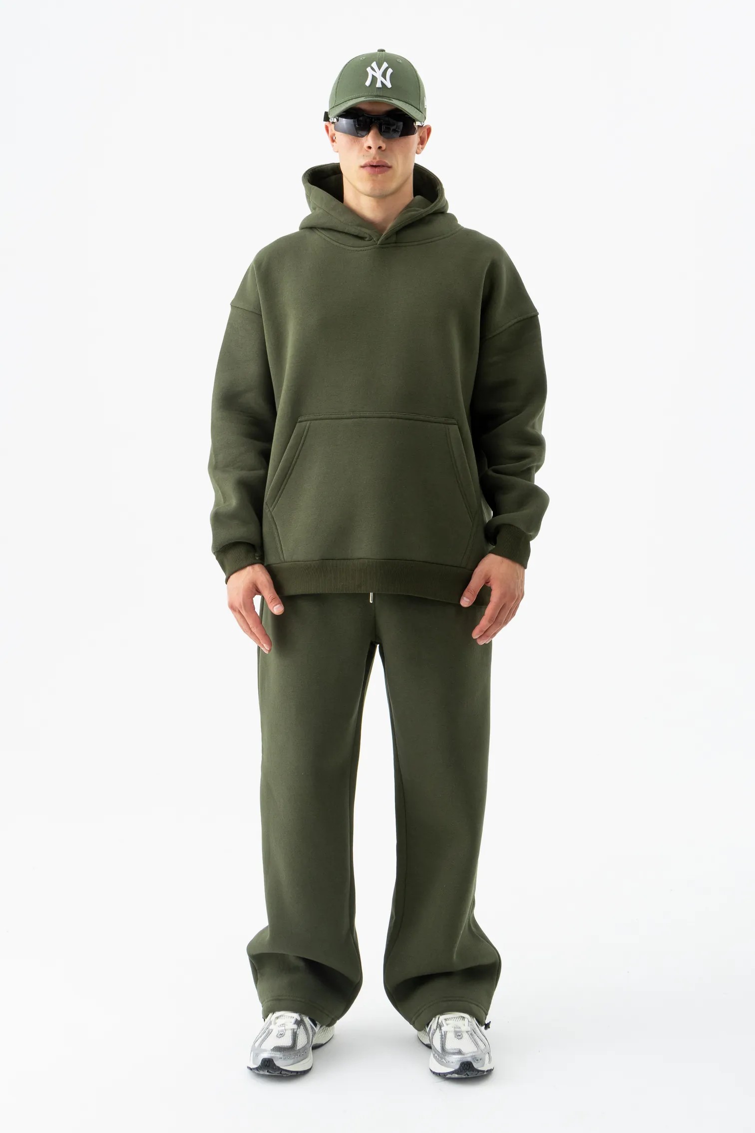 Basic Nakış Detaylı Oversize Hoodie - YEŞİL