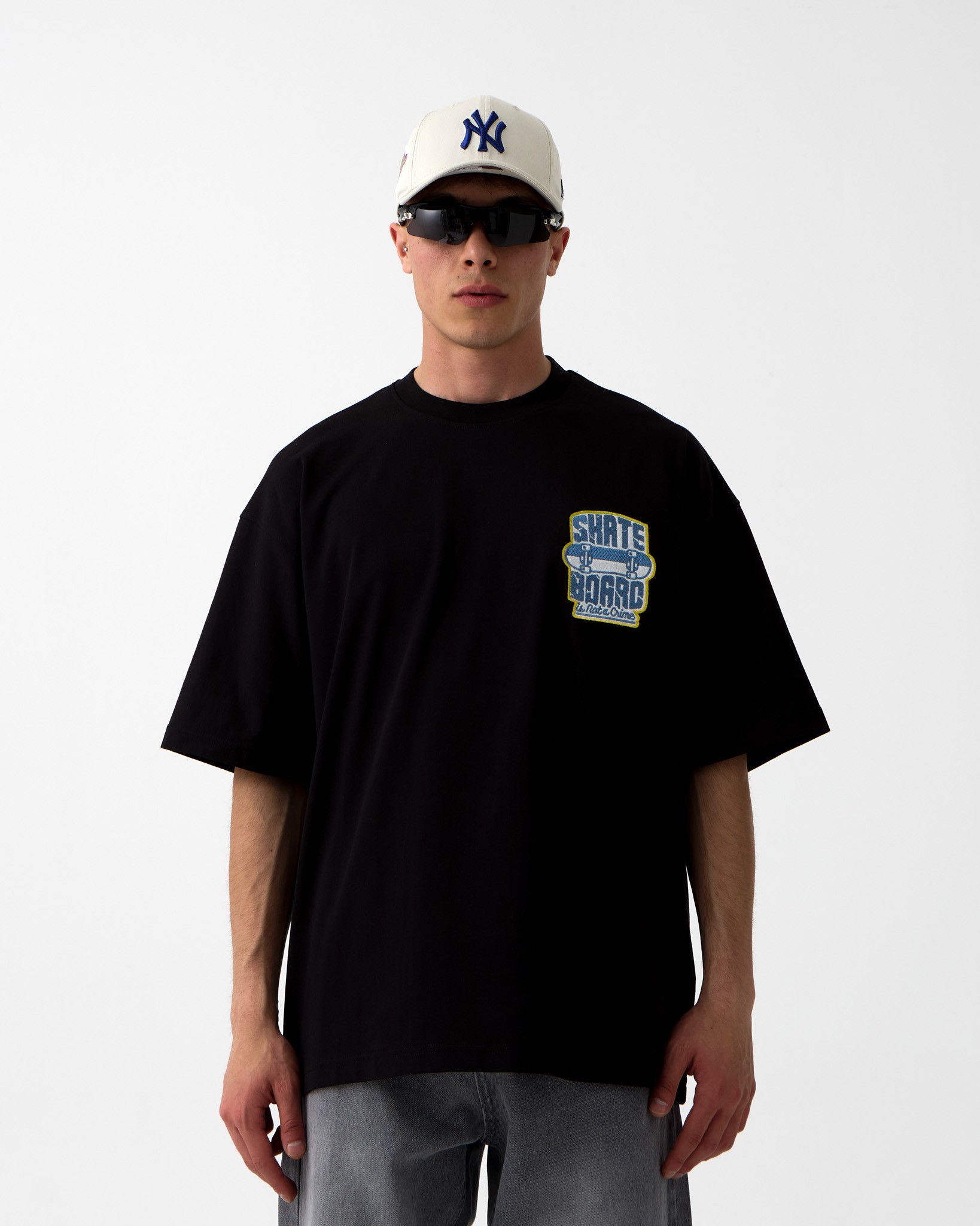 Skate Board Nakışlı Oversize Tişört