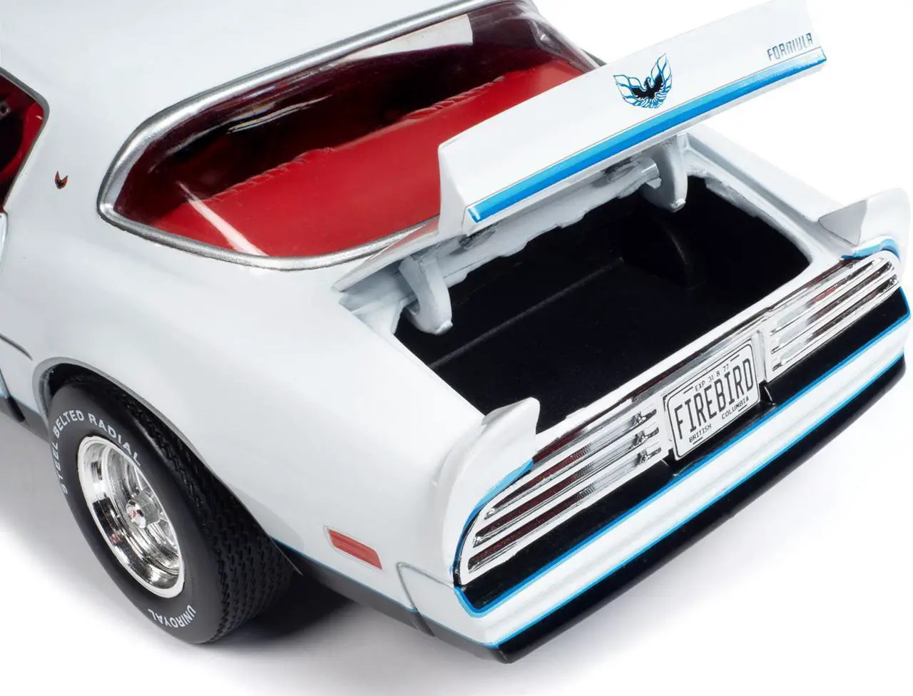 American Muscle | Amm1318 | 1/18 1977 Pontiac Firebird Formula, Cameo Beyaz