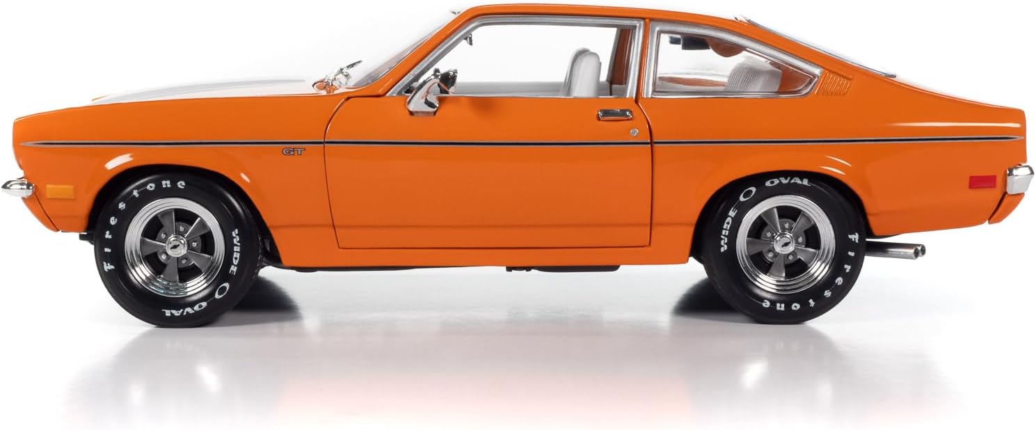 American Muscle AMM1319 1/18 Ölçek 1973 Chevrolet Vega Gt, Turuncu