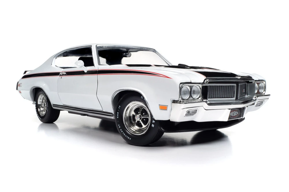 American Muscle | Amm1322 | 1/18 1970 Buick Hardtop GSX *Mcacn*, Apollo Beyaz