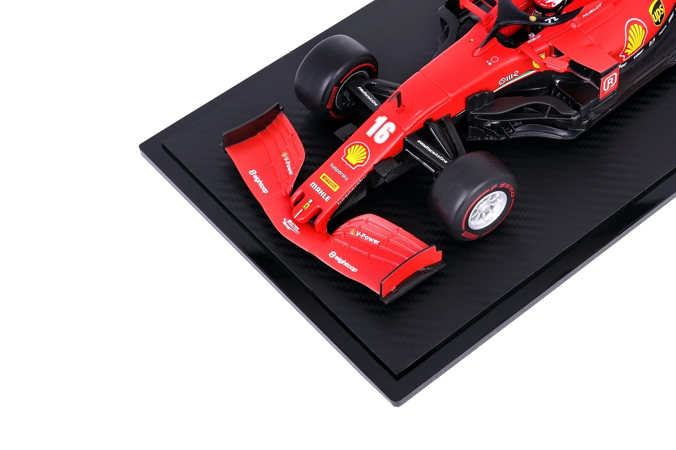 Atlantic Case 10314 Stuttgart 1:24 Ölçek Carbon Fiber efekt Tabanlı Sergileme Ünitesi