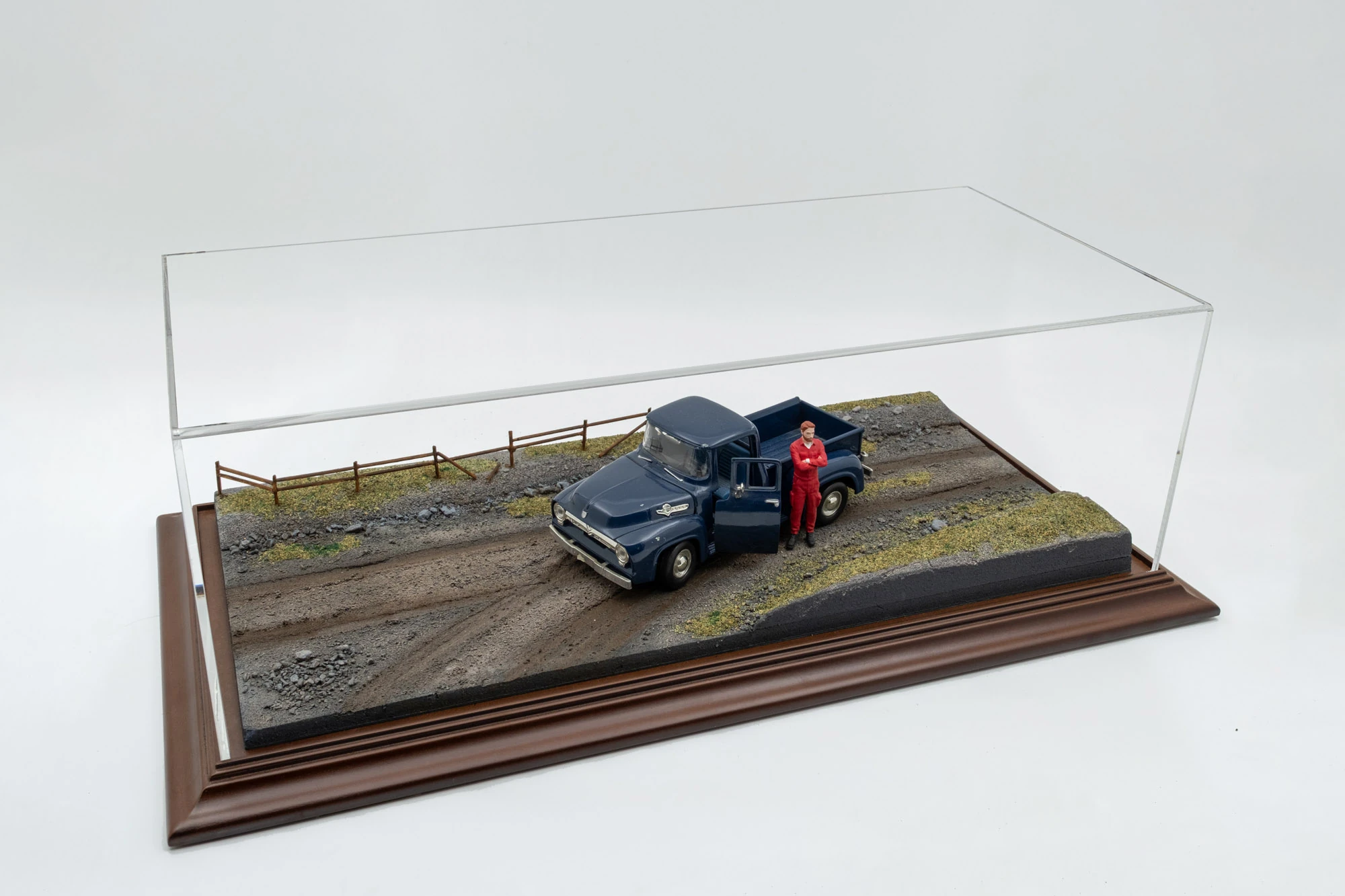 Atlantic Case 30207 Diorama Farm Road / Çiftlik Yolu Sergileme Ünitesi