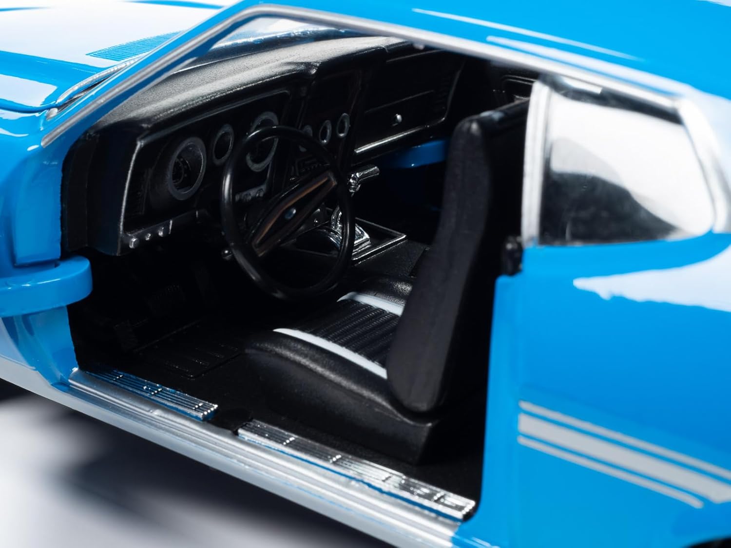 American Muscle AMM1314 1/18 Ölçek 1972 Ford Mustang Mach I, Mavi