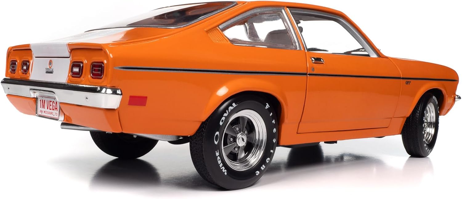 American Muscle AMM1319 1/18 Ölçek 1973 Chevrolet Vega Gt, Turuncu