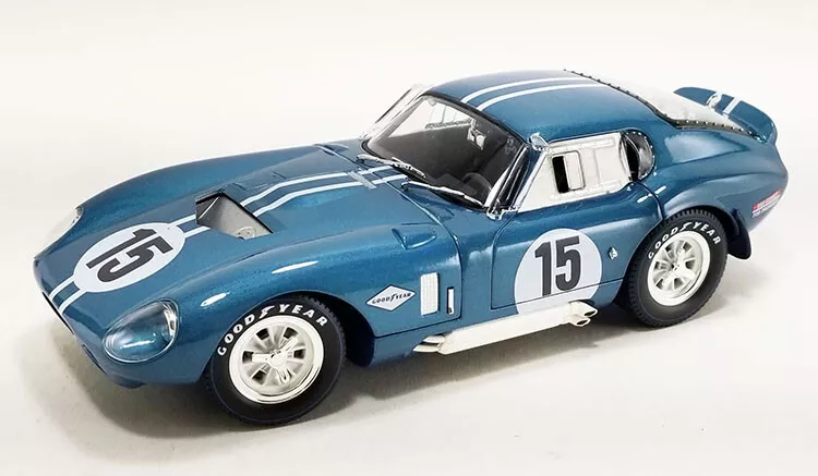 Acme SC18003  1/18 1964 Daytona Coupe #15 *Dan Gurney For President*, Mavi / Beyaz