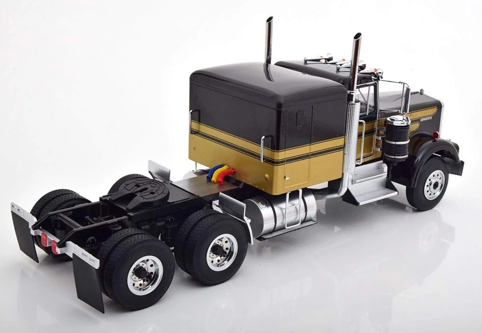 Kenworth RK180121 1/18 Kenworth W900 *Smokey And The Bandit Look-A-Like*, Siyah/Altın