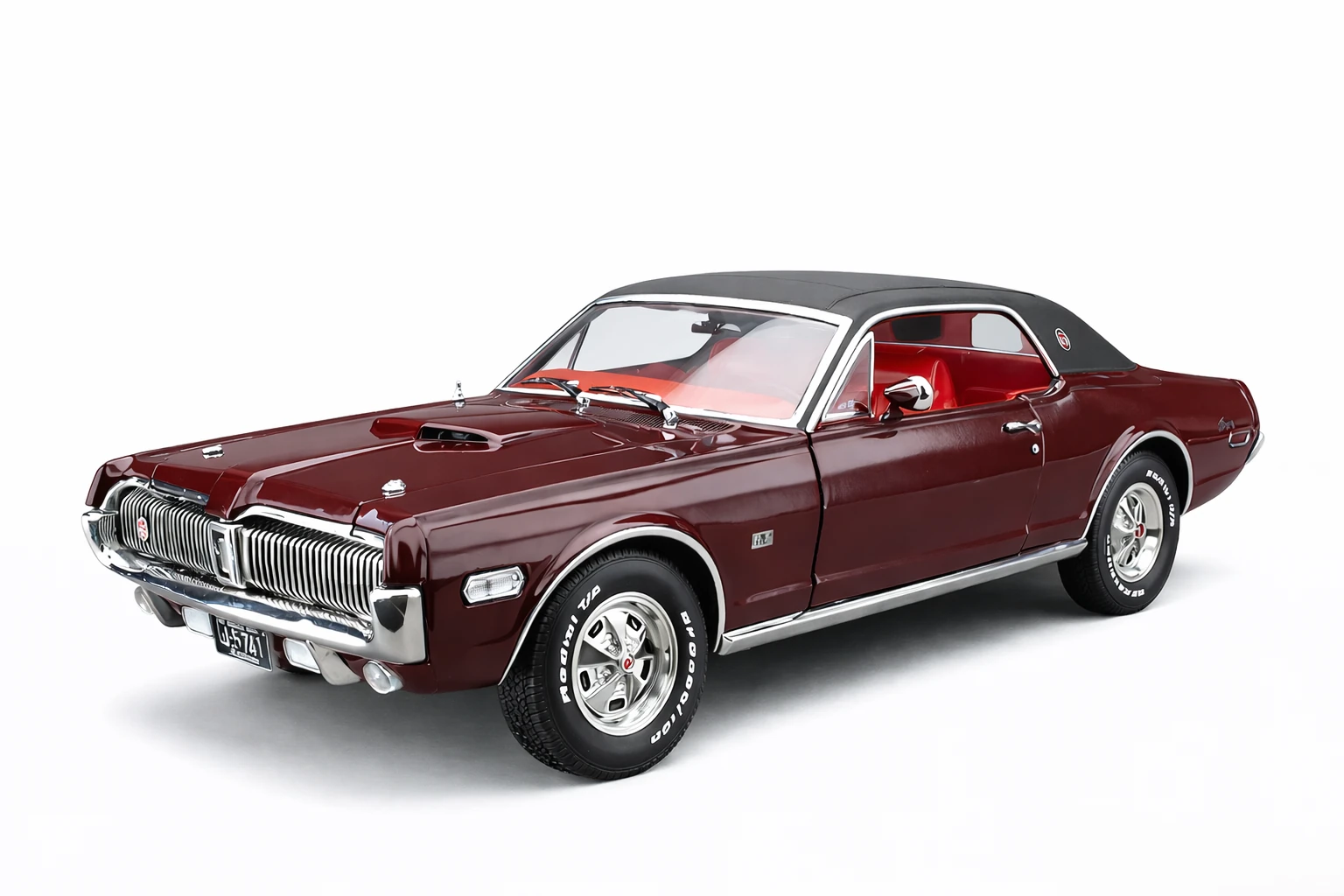 Sun Star | 1574 | 1/18 Ölçek | Mercury Cougar XR7G Coupe 1968