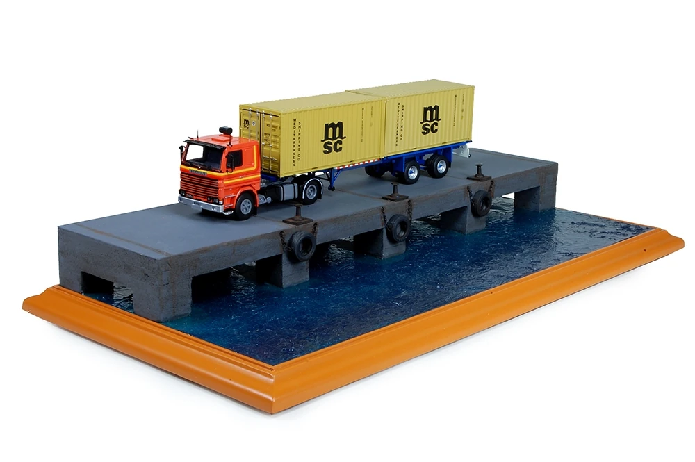 Atlantic Case 30202 Diorama Harbour / Liman Sergileme Ünitesi