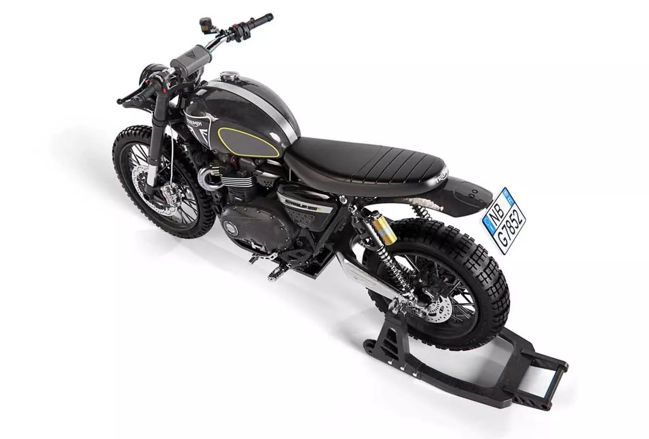 Corgi | Corgicc08402 | 1/12 Triumph Scrambler 1200 *007 James Bond Edition*, Siyah