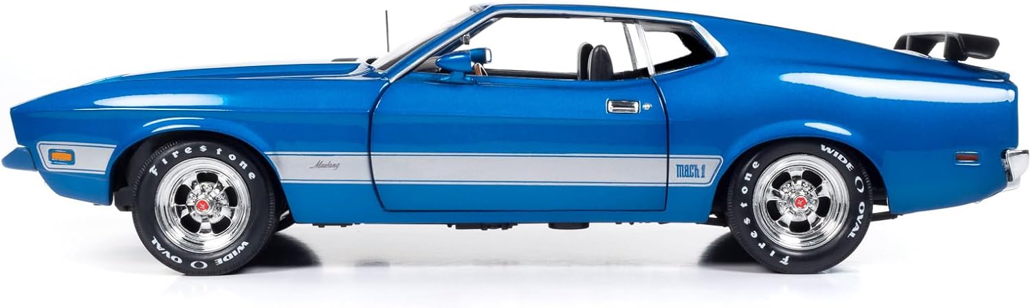 American Muscle AMM1323 1/18 Ölçek 1973 Ford Mustang Mach 1 *Class Of 1973*, Mavi Glow