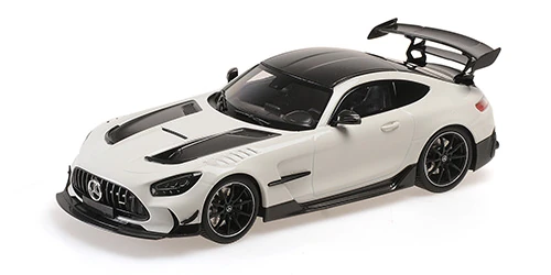 Minichamps 	155032022	1/18 Ölçek 	MERCEDES-AMG GT Black Series - Metalik Beyaz Limitli üretim 300 adet