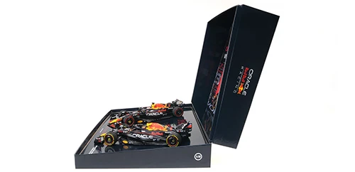 Minichamps 112231801 1/18 Ölçek 2-CAR-SET - ORACLE RED BULL RACING RB19 - MAX VERSTAPPEN - WORLD CHAMPION QATAR SPRINT & GP 2023
