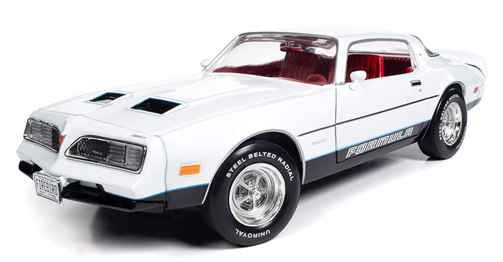 American Muscle | Amm1318 | 1/18 1977 Pontiac Firebird Formula, Cameo Beyaz