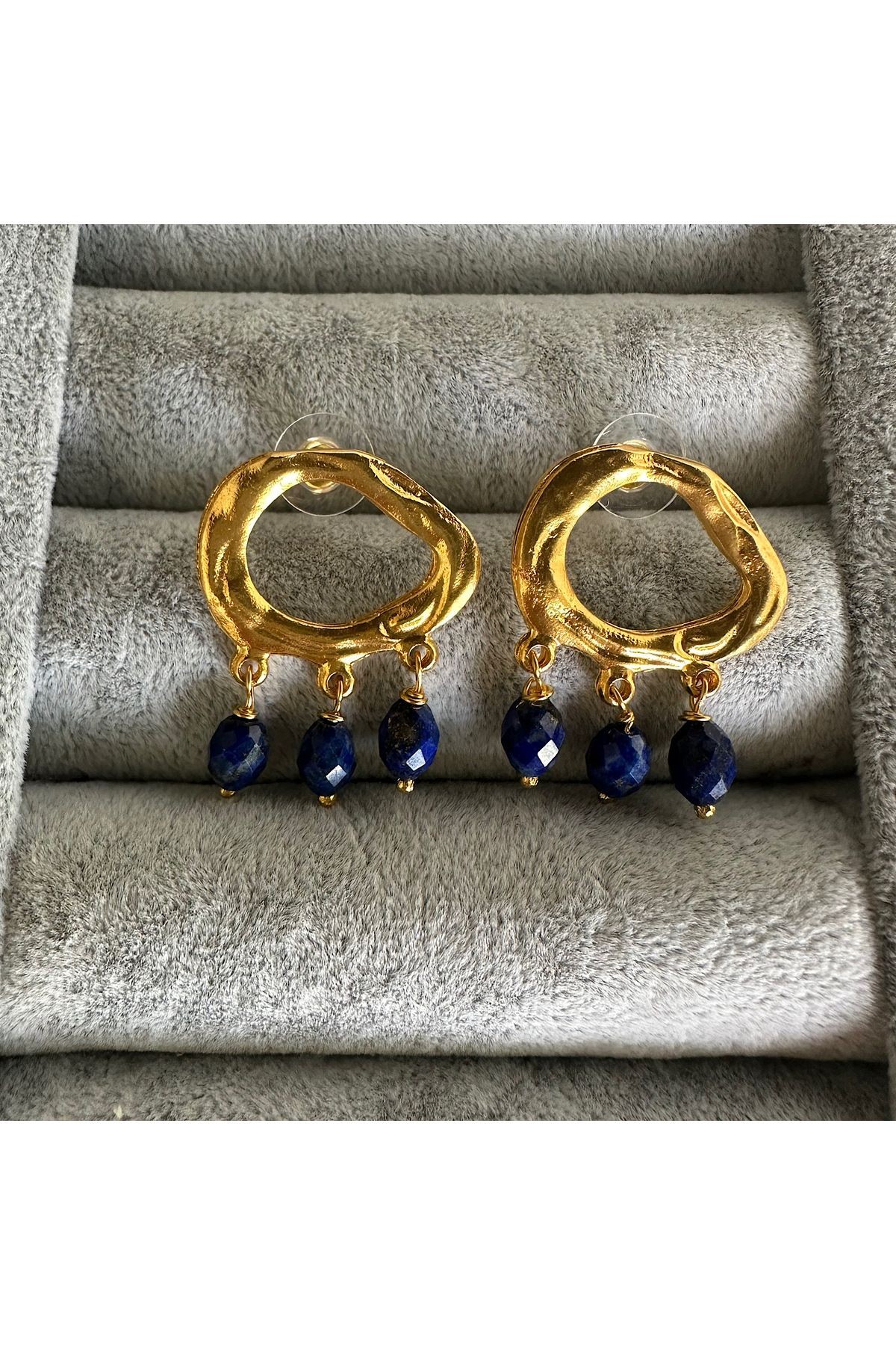 Sallantılı Üçlü Lapis Lazuli Doğaltaş Küpe