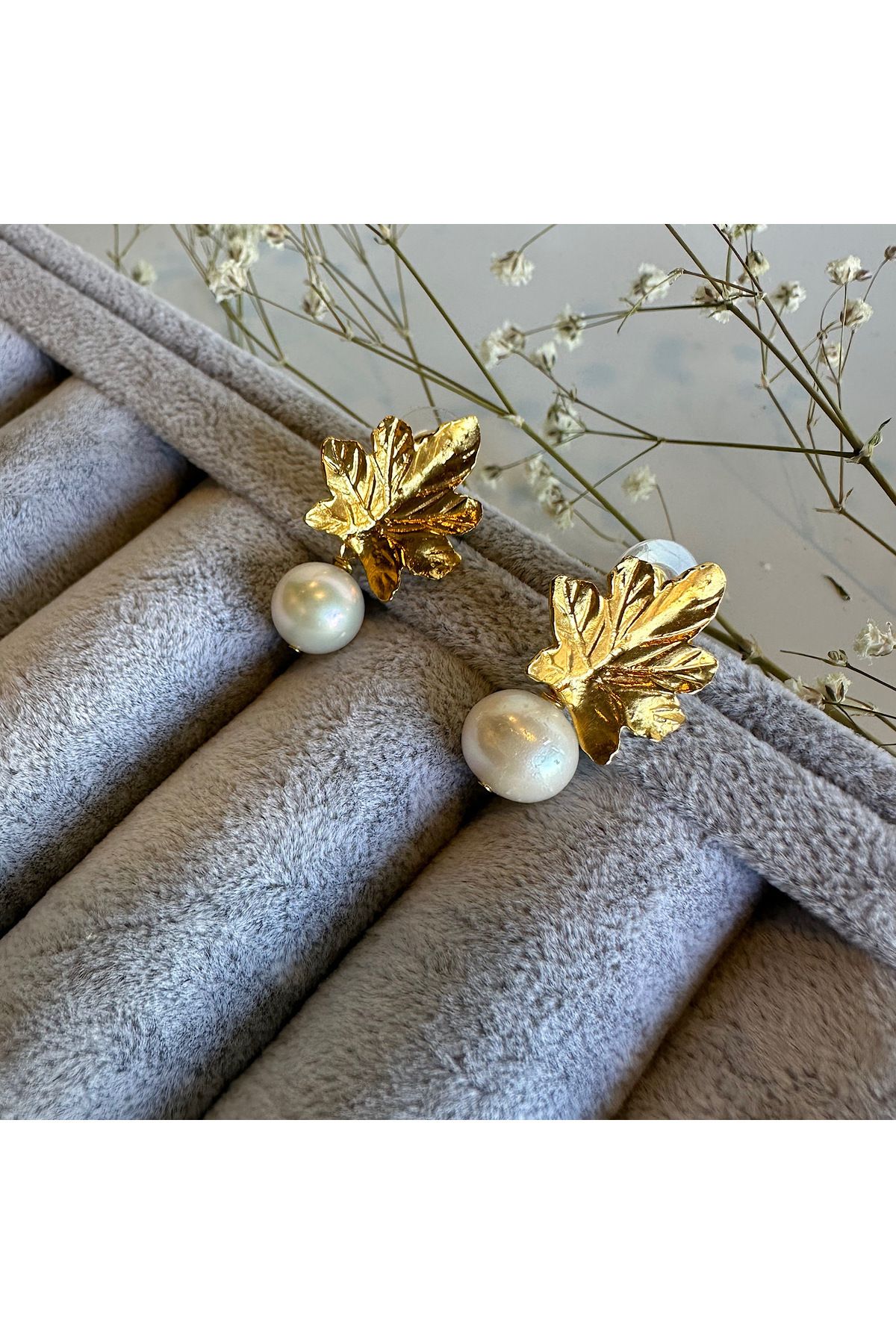 Yaprak Model Barok İnci Küpe